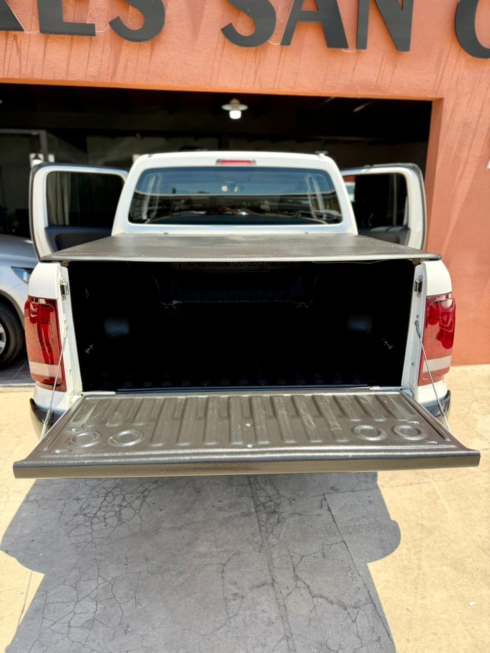 WhatsApp Image 2025-12-05 at 1.11.10 PM (1)