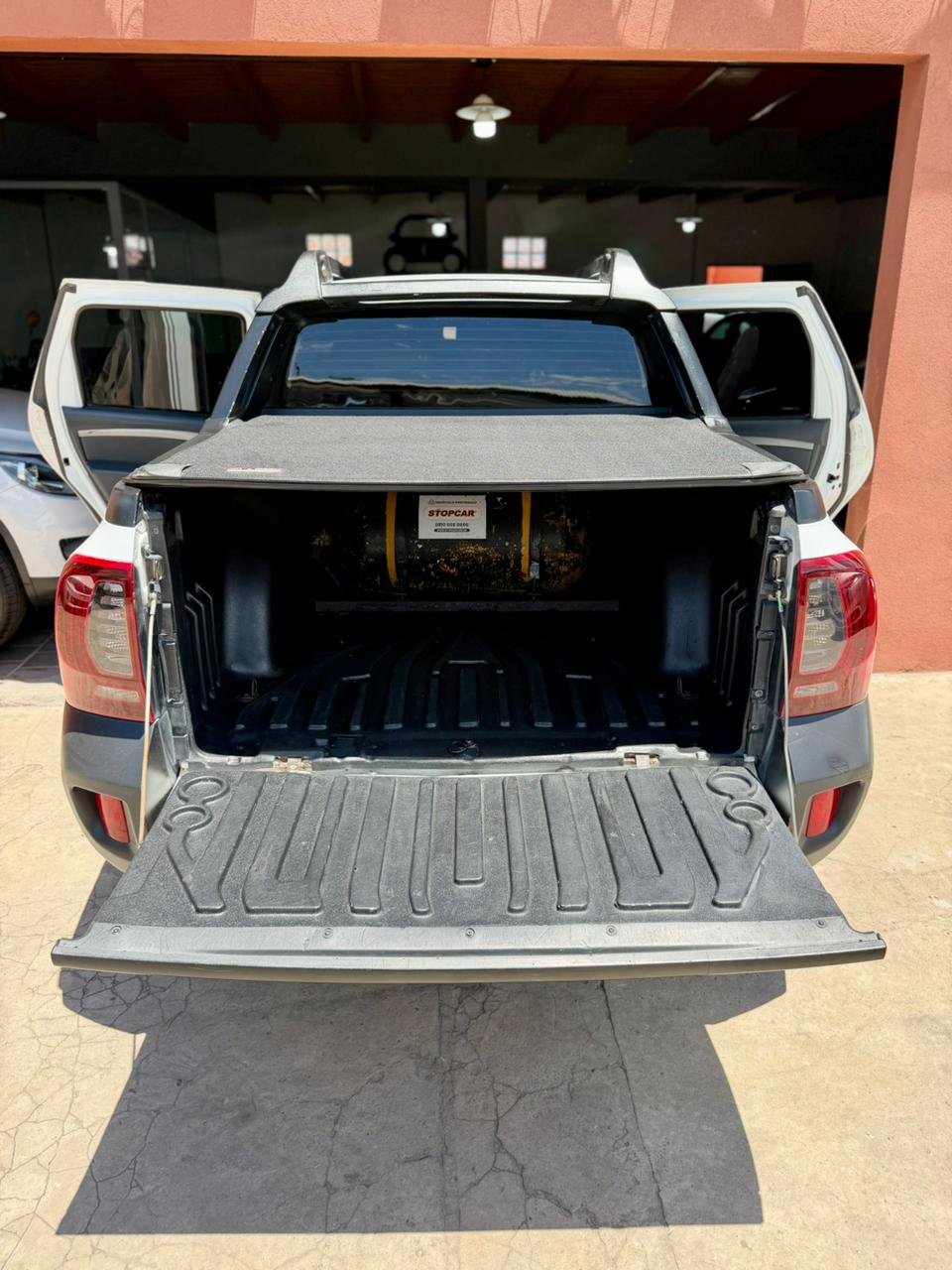 WhatsApp Image 2025-12-18 at 1.07.10 PM